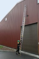 Drabina rozsuwana Forte dwuczęściowa z liną - szerokość 412 mm (4 modele) - 3