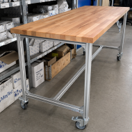 Mobilny stół roboczy z profili aluminiowych, szerokość 2000 mm - 2