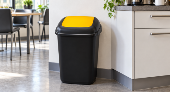 Plastikowe kosze na śmieci