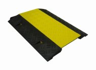 Most kablowy z kolorową pokrywą