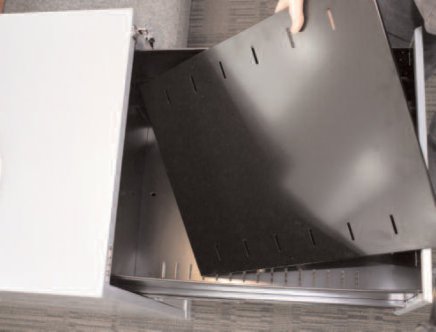 Wkładane dno perforowane + 2x przegroda do szaf kartotekowych Bisley Contract, format FLS (szerokość 470 mm)