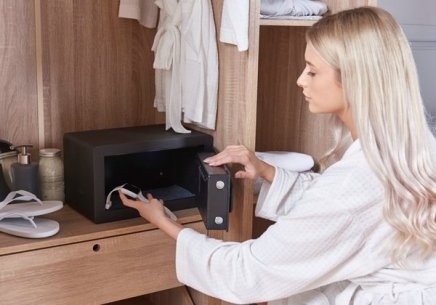 Sejf na laptopa meblowy Yale High Security Laptop YLEB/200/EB1 - 8