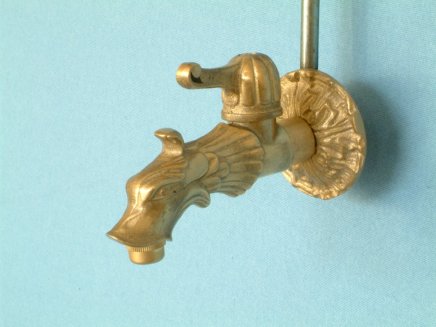 Żeliwne poidło Fatima - 3