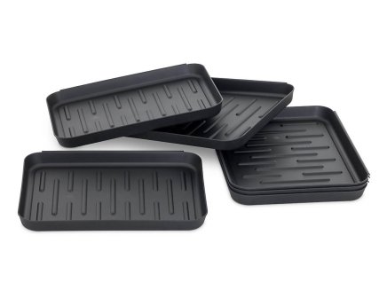 Plastikowa mata pod buty w szafie - 2