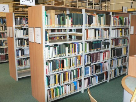 Regał szynowy o szerokości 830 mm, typ E1.38 - 3