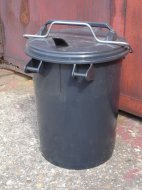 Plastikowy kosz na śmieci 35L ME 35