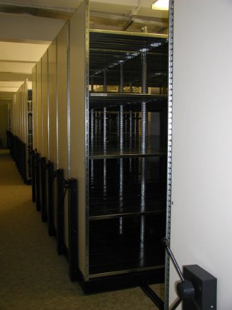 Regał szynowy o szerokości 830 mm, typ E1.58 - 2